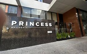Estúdio moderno no centro próximo ao Batel